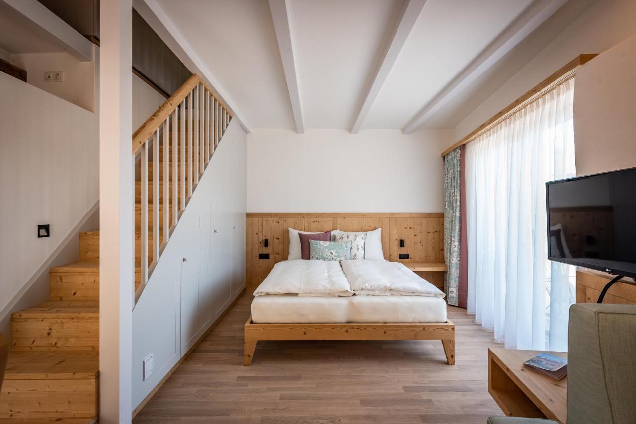 Weingut Schmid Oberrautner Apartment Suites Bozen Exterior foto